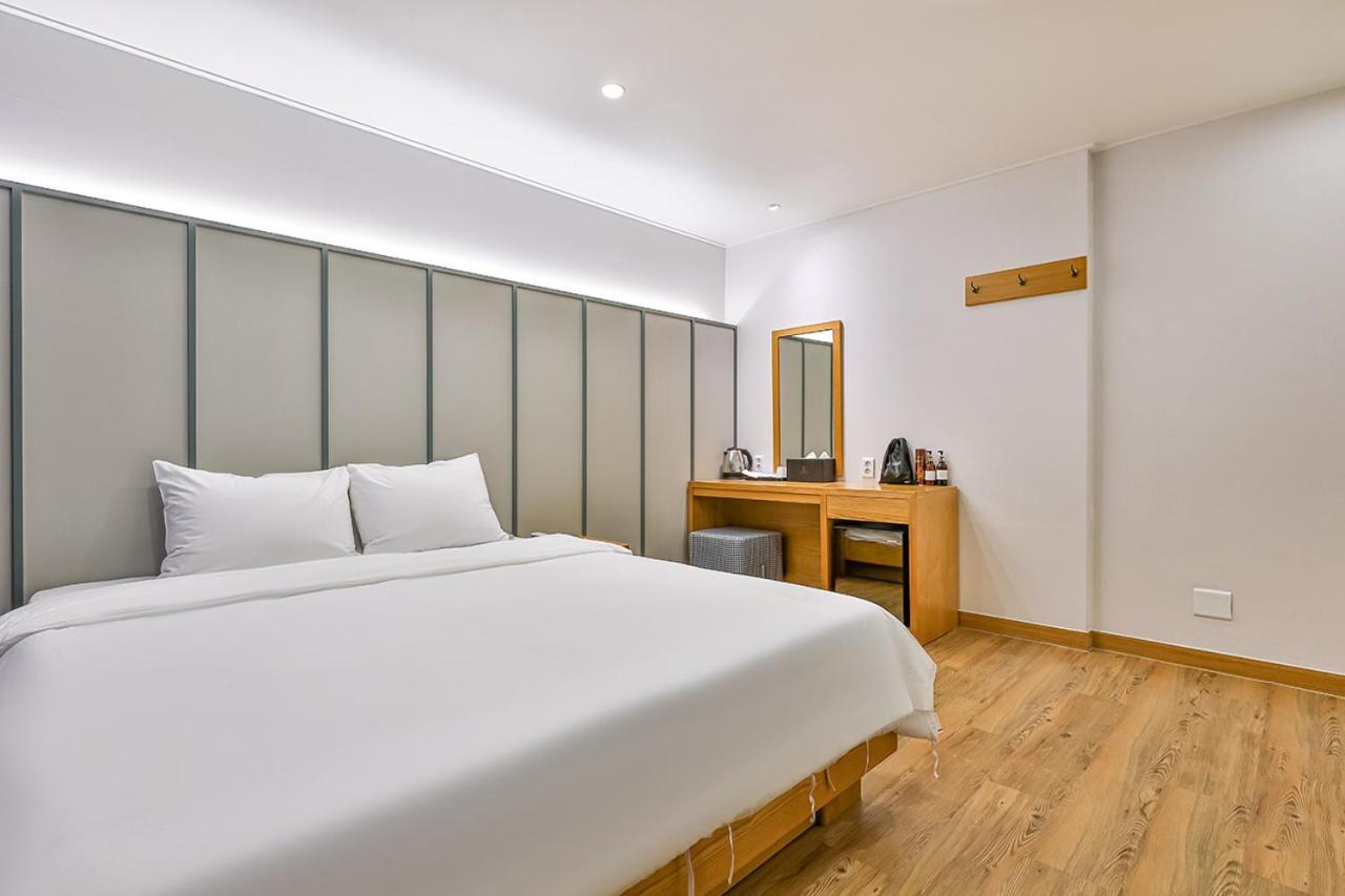Hotel Langsam Гиеонгджу Екстериор снимка