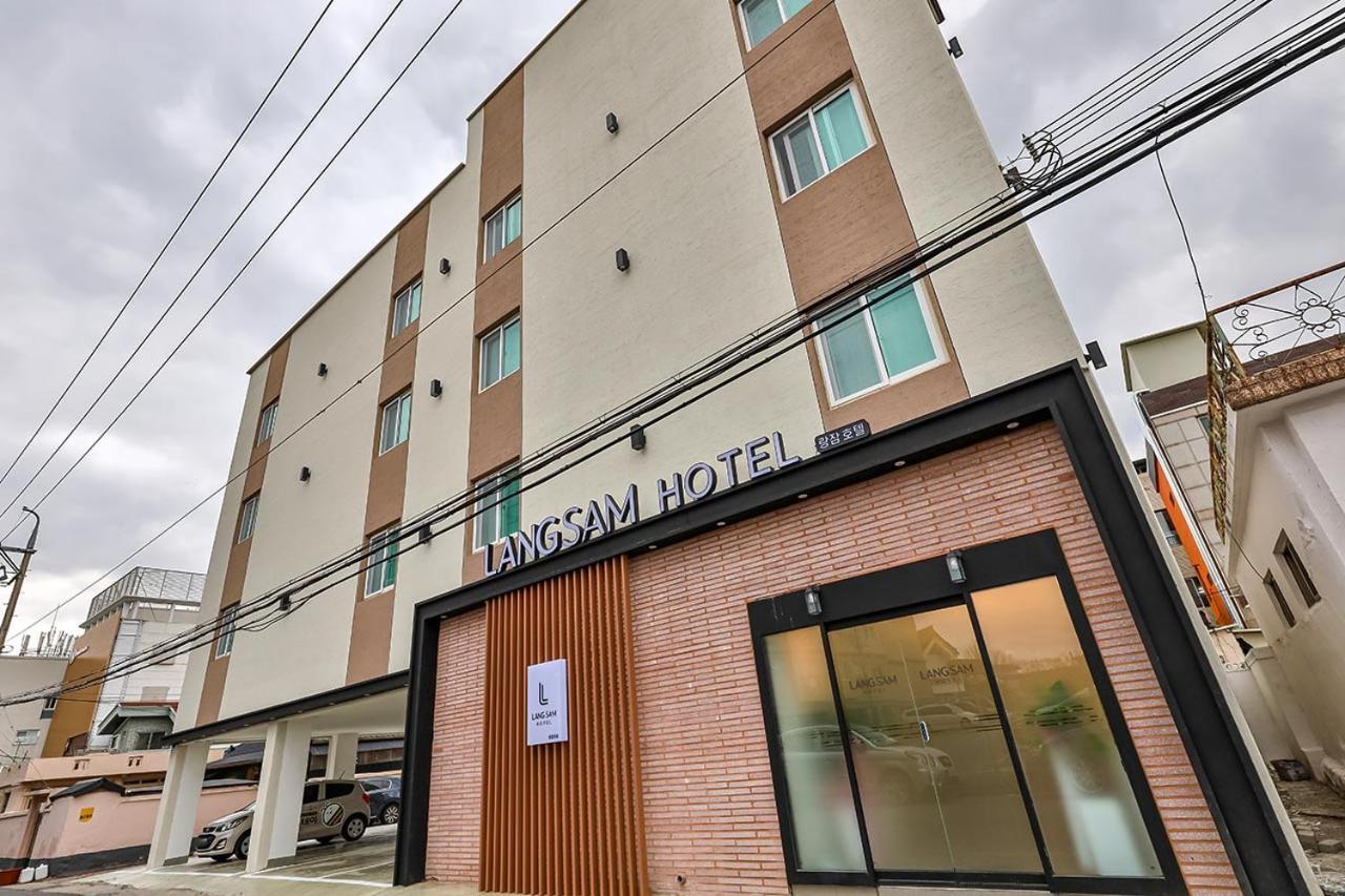 Hotel Langsam Гиеонгджу Екстериор снимка